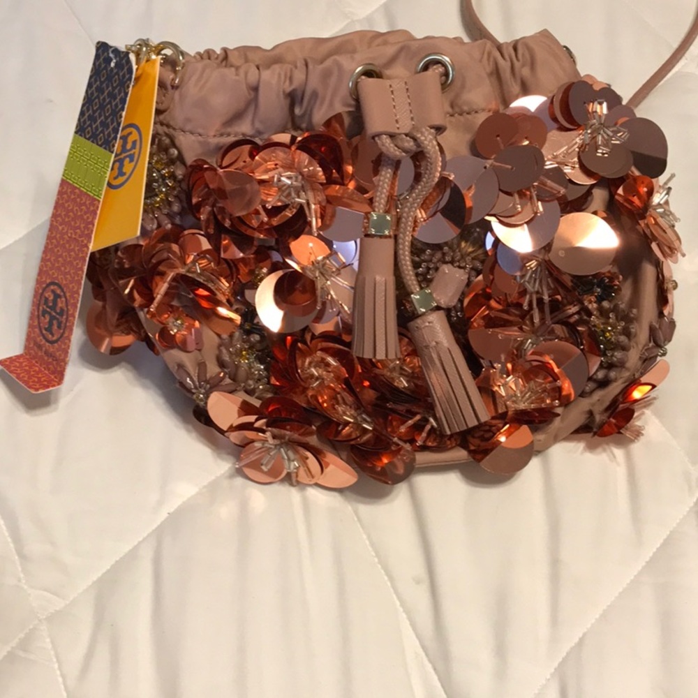 Tory Burch Flower Sequined Rose Gold Bag NWT - Picture 2 of 7